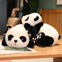 Liegendes Panda Kuscheltier