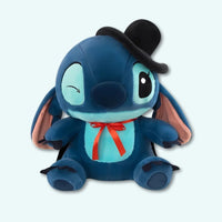 Stitch Plüschtier Mit Umhang Und Melone 55 cm